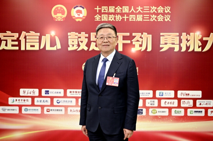 全国人大代表、九游会药业董事长肖伟：中药经典名方要“唤醒”更要“焕新”